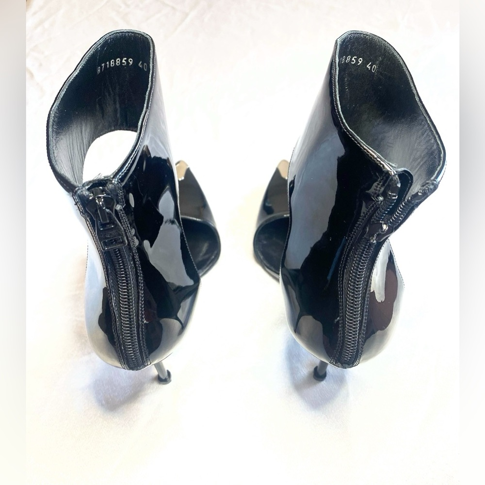 ALEXANDER MCQUEEN-Harness Punk Patent Leather Pumps - Picture 9 of 15